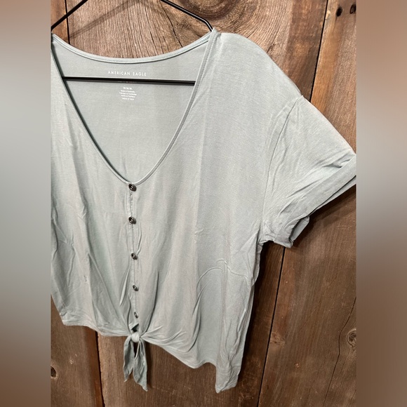 American Eagle Soft & Sexy Button Front Tie Knot T-Shirt in Washed Green Gray M - Picture 4 of 15